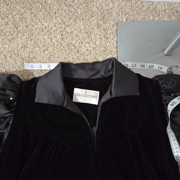 Sz S Late 70s-80s Vintage David Brown for Saks Black Velvet Zipup Gown/Maxi Coat - Picture 8 of 14